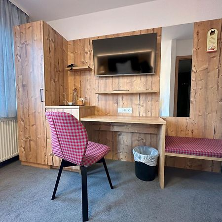Hotel Ochsen Ammerbuch Extérieur photo