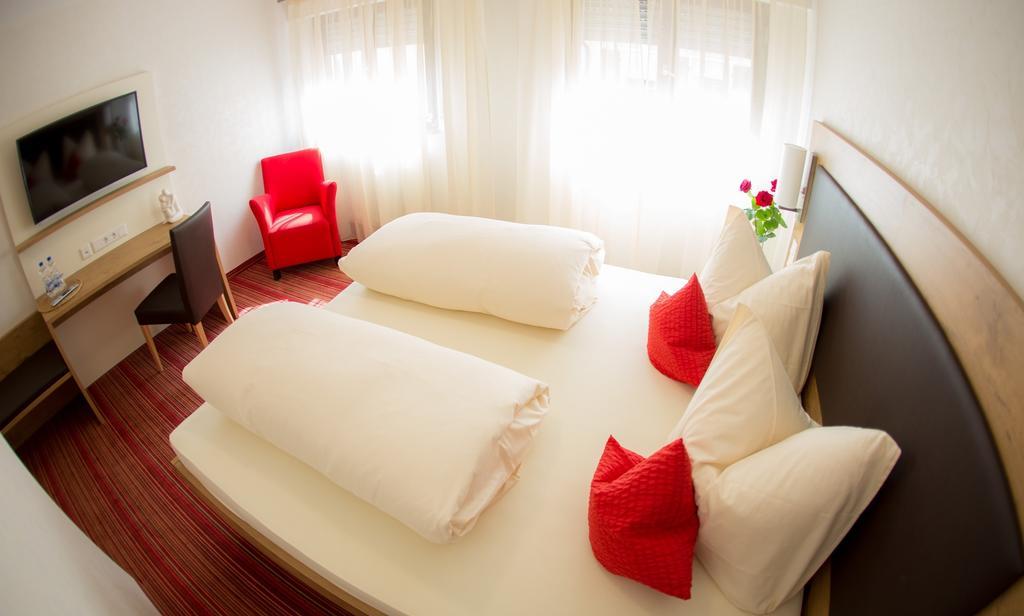 Hotel Ochsen Ammerbuch Chambre photo