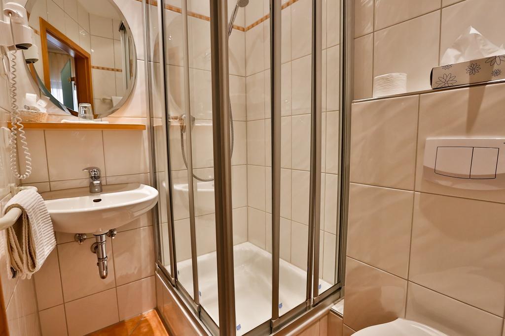 Hotel Ochsen Ammerbuch Chambre photo