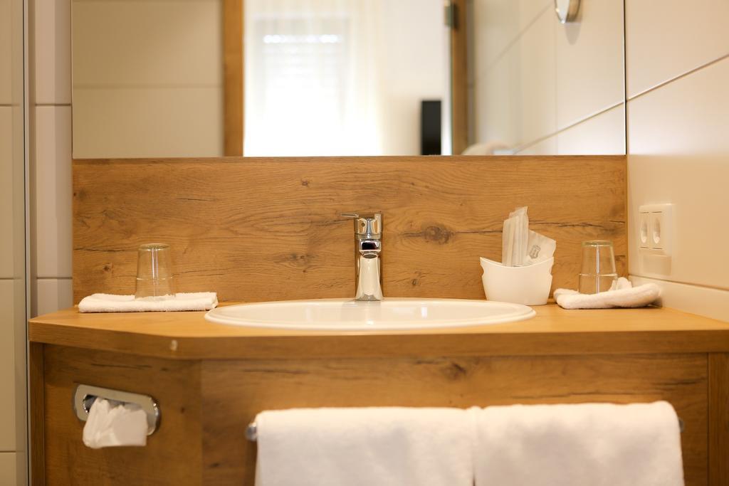Hotel Ochsen Ammerbuch Chambre photo