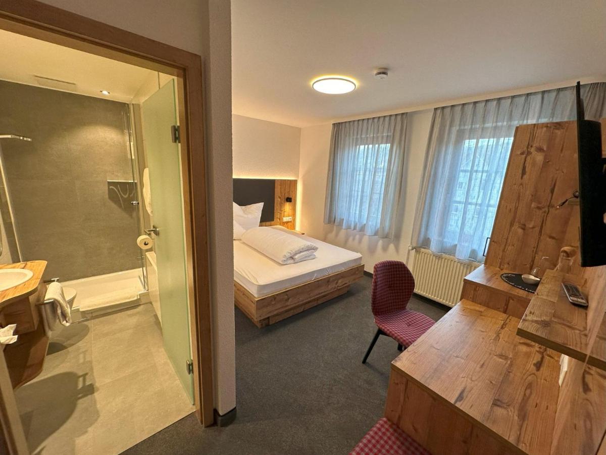 Hotel Ochsen Ammerbuch Extérieur photo
