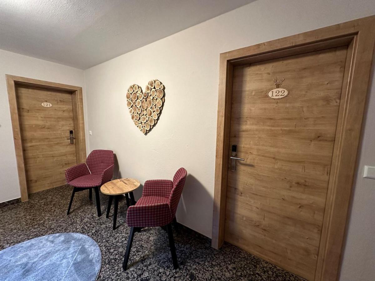 Hotel Ochsen Ammerbuch Extérieur photo